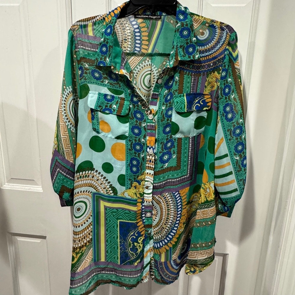 Madison Paige II Green Multicolor Pattern Button-Down Blouse‎ – Size 1X